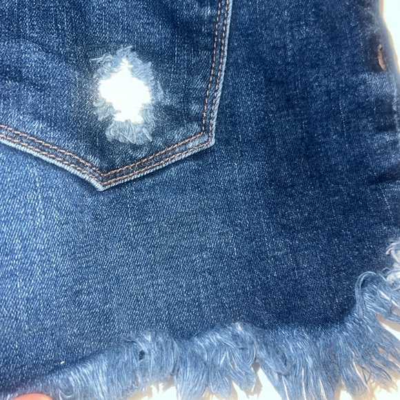 Universal Thread Jean Shorts - Picture 8 of 8